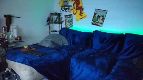 Snapshot of newyou25loveuss chatting on 11-19-25, 12:32 SexyTime0420 online show from 11-19-25, 12:32