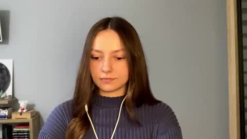 Agne online show from 10-26-25, 02:23