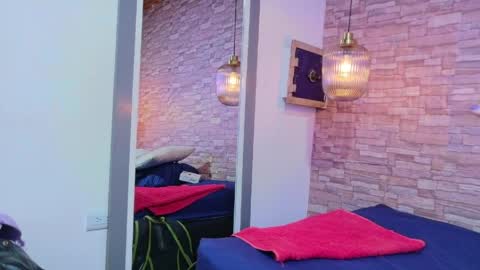 nextdoor_fantasy online show from 04-08-26, 08:42