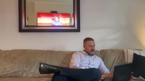 Snapshot of nextdoorcock chatting on 02-12-25, 08:38 Guy online show from 02-12-25, 08:38