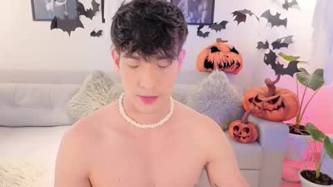 Snapshot of neythan__blaze chatting on 11-03-25, 09:27 online show from 11-03-25, 09:27