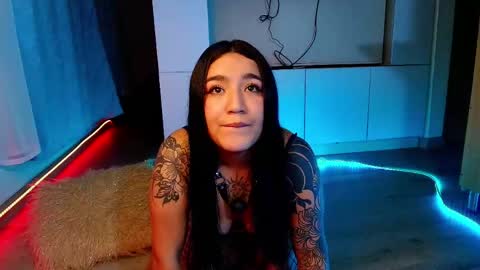 Snapshot of neytiri_san chatting on 05-02-26, 05:45 Valery Gonzales online show from 05-02-26, 05:45
