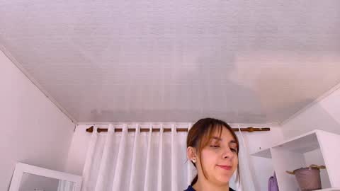  Angie   Instagram  angie julianac add me online show from 02-12-26, 05:57