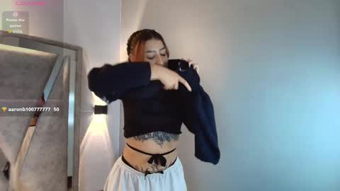 Snapshot of nezuko_16 chatting on 10-18-25, 04:26 nezuko 16 online show from 10-18-25, 04:26