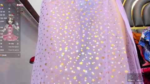 Snapshot of nezuko_mitsuri chatting on 02-01-25, 01:41 NEZUKO MITSURI online show from 02-01-25, 01:41