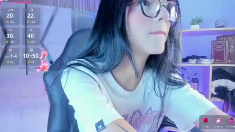 Snapshot of nezukoo_1 chatting on 06-19-26, 09:29 nezukoo_1 online show from 06-19-26, 09:29