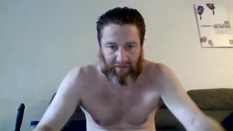 nflfanboy23 online show from 06-04-26, 08:48