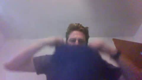 nflfanboy23 online show from 06-16-26, 07:27