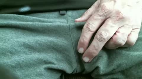 Snapshot of ngurth chatting on 12-07-24, 06:26 ngurth online show from 12-07-24, 06:26