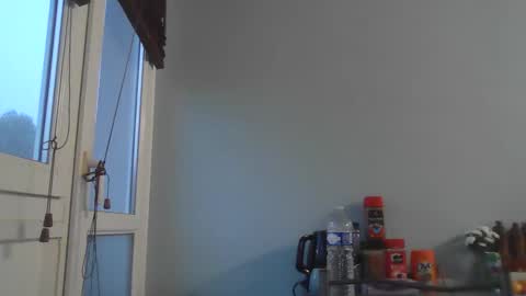 nguyen7788789 online show from 10-08-25, 05:49