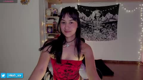 Snapshot of nia_blaze chatting on 11-08-25, 10:30 Nia online show from 11-08-25, 10:30