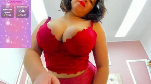 nia_taylorx online show from 05-29-26, 06:06