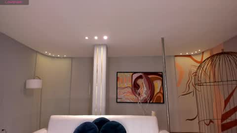 SQUIRTER DOLL    online show from 04-08-26, 08:09