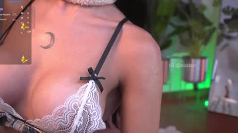 Dani 3 online show from 12-26-24, 09:26