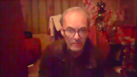 Snapshot of nice6body chatting on 12-24-24, 02:21 nice6body online show from 12-24-24, 02:21