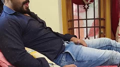 Snapshot of nice_guy_4u_ chatting on 11-17-25, 05:57 Robin online show from 11-17-25, 05:57