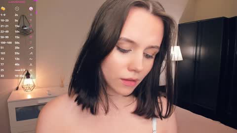 Snapshot of nice_kisss chatting on 12-06-24, 02:17 Alice online show from 12-06-24, 02:17