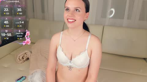 Snapshot of nice_kisss chatting on 01-07-25, 02:19 Alice online show from 01-07-25, 02:19
