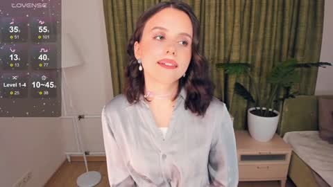 Snapshot of nice_kisss chatting on 01-16-25, 03:02 Alice online show from 01-16-25, 03:02