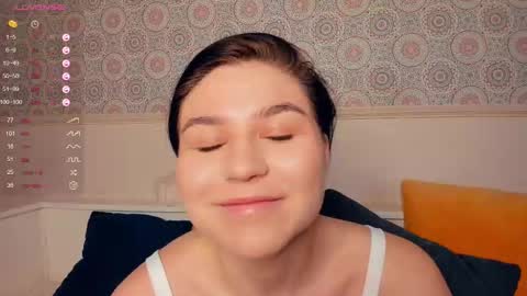 Snapshot of nice_kisss chatting on 02-16-25, 06:54 Alice online show from 02-16-25, 06:54