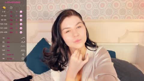 Snapshot of nice_kisss chatting on 03-08-25, 10:22 Alice online show from 03-08-25, 10:22