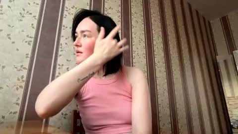 Snapshot of nice_kisss chatting on 07-08-26, 05:06 Alice online show from 07-08-26, 05:06