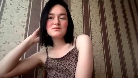 Snapshot of nice_kisss chatting on 07-12-26, 05:04 Alice online show from 07-12-26, 05:04