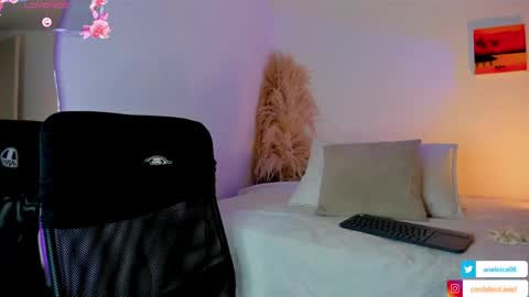 Ariel online show from 06-04-26, 06:03