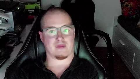 Snapshot of nicecockns chatting on 09-24-25, 08:12 nicecockns online show from 09-24-25, 08:12