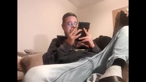 Snapshot of nicefuck0077 chatting on 03-18-26, 11:08 nicefuck0077 online show from 03-18-26, 11:08