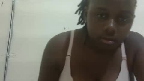 Snapshot of nicegirl200 chatting on 02-17-26, 10:23 nicegirl200 online show from 02-17-26, 10:23