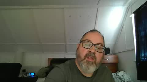 Snapshot of niceguy7208 chatting on 02-07-26, 04:00 niceguy7208 online show from 02-07-26, 04:00