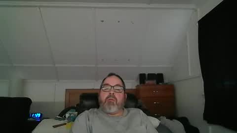 Snapshot of niceguy7208 chatting on 03-12-26, 03:29 niceguy7208 online show from 03-12-26, 03:29