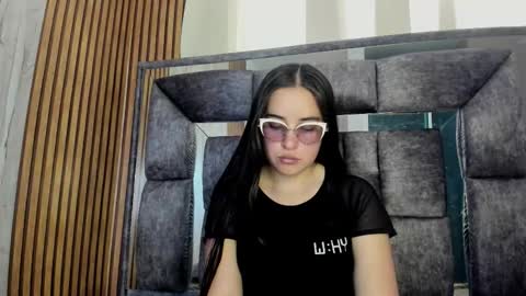 Luna online show from 11-25-25, 05:35