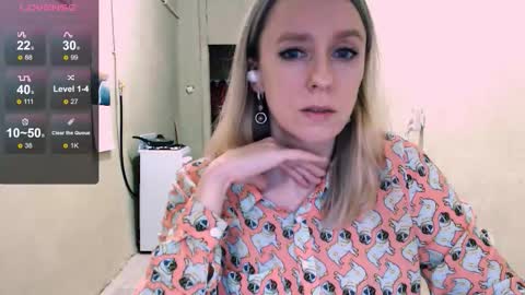 Snapshot of nicekat chatting on 02-28-26, 11:28 Kathrine online show from 02-28-26, 11:28