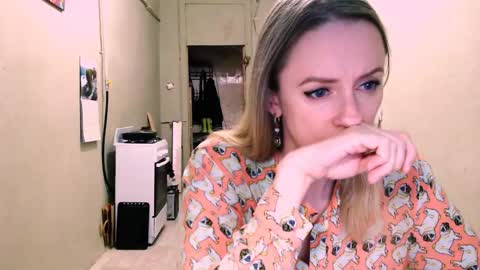 Kathrine online show from 05-28-26, 03:42