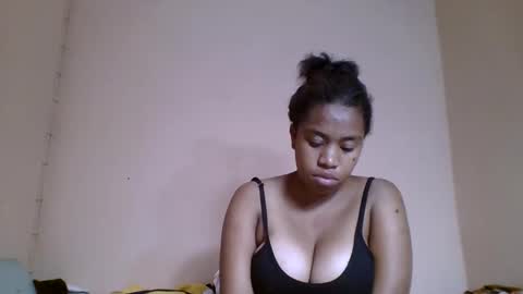 nicelly01 online show from 05-12-26, 04:09