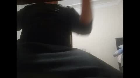 Snapshot of niceman713 chatting on 01-18-26, 02:15 niceman713 online show from 01-18-26, 02:15