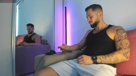 Nicholassx online show from 05-12-26, 01:52
