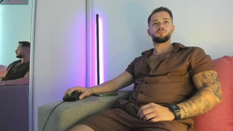 Nicholassx online show from 06-06-26, 02:33