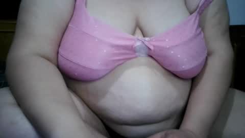 Nicholle online show from 03-28-26, 10:42