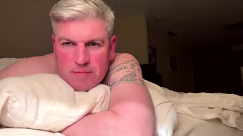 Snapshot of nick578320 chatting on 09-21-25, 03:24 nick578320 online show from 09-21-25, 03:24