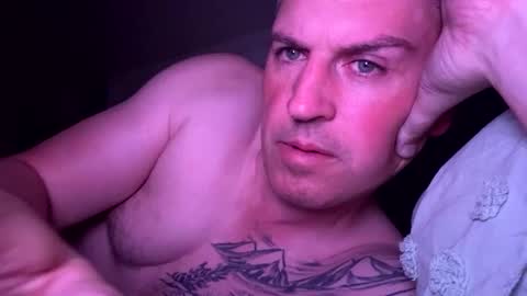 Snapshot of nick578320 chatting on 11-19-25, 02:06 nick578320 online show from 11-19-25, 02:06