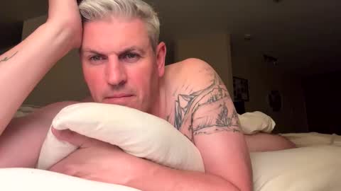 Snapshot of nick578320 chatting on 03-27-26, 11:43 nick578320 online show from 03-27-26, 11:43