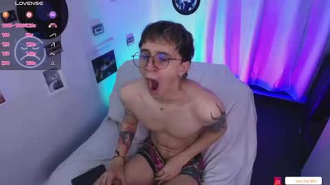 Nico online show from 06-18-26, 06:23