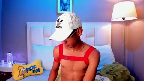 Snapshot of nick_collins20 chatting on 02-28-26, 09:27 Nick online show from 02-28-26, 09:27