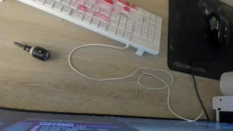 nick_master2 online show from 06-08-26, 04:46
