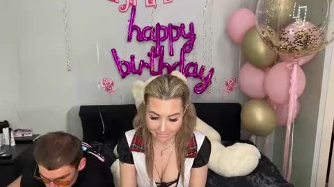 Nick and sweet Mia online show from 03-12-25, 06:00