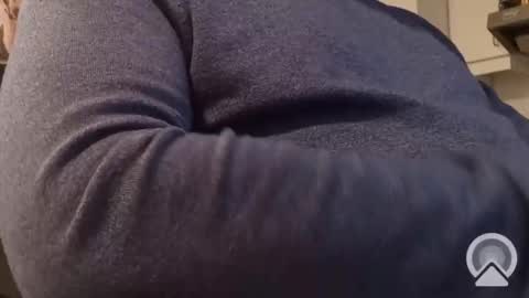 Snapshot of nick_x_b chatting on 01-12-25, 12:44 nick_x_b online show from 01-12-25, 12:44