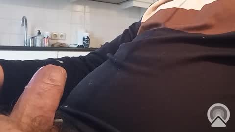 Snapshot of nick_x_b chatting on 10-31-25, 01:23 nick_x_b online show from 10-31-25, 01:23